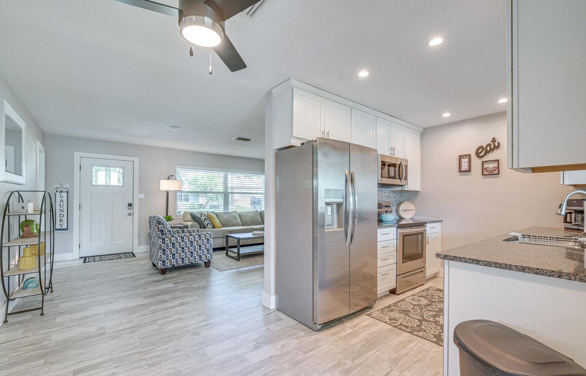 Crystal River Getaway With Dock, Kayaks And Bicycles! Exterior photo