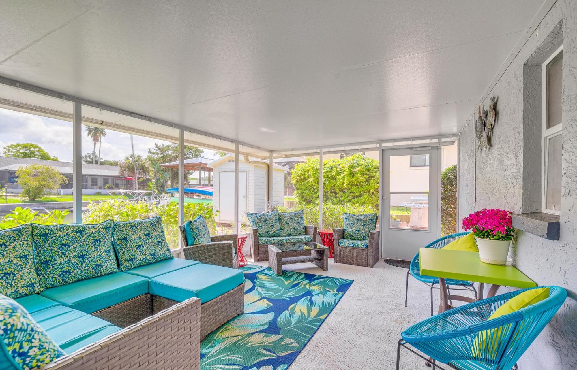 Crystal River Getaway With Dock, Kayaks And Bicycles! Exterior photo